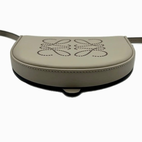 SOLD - Picture 3 of 6